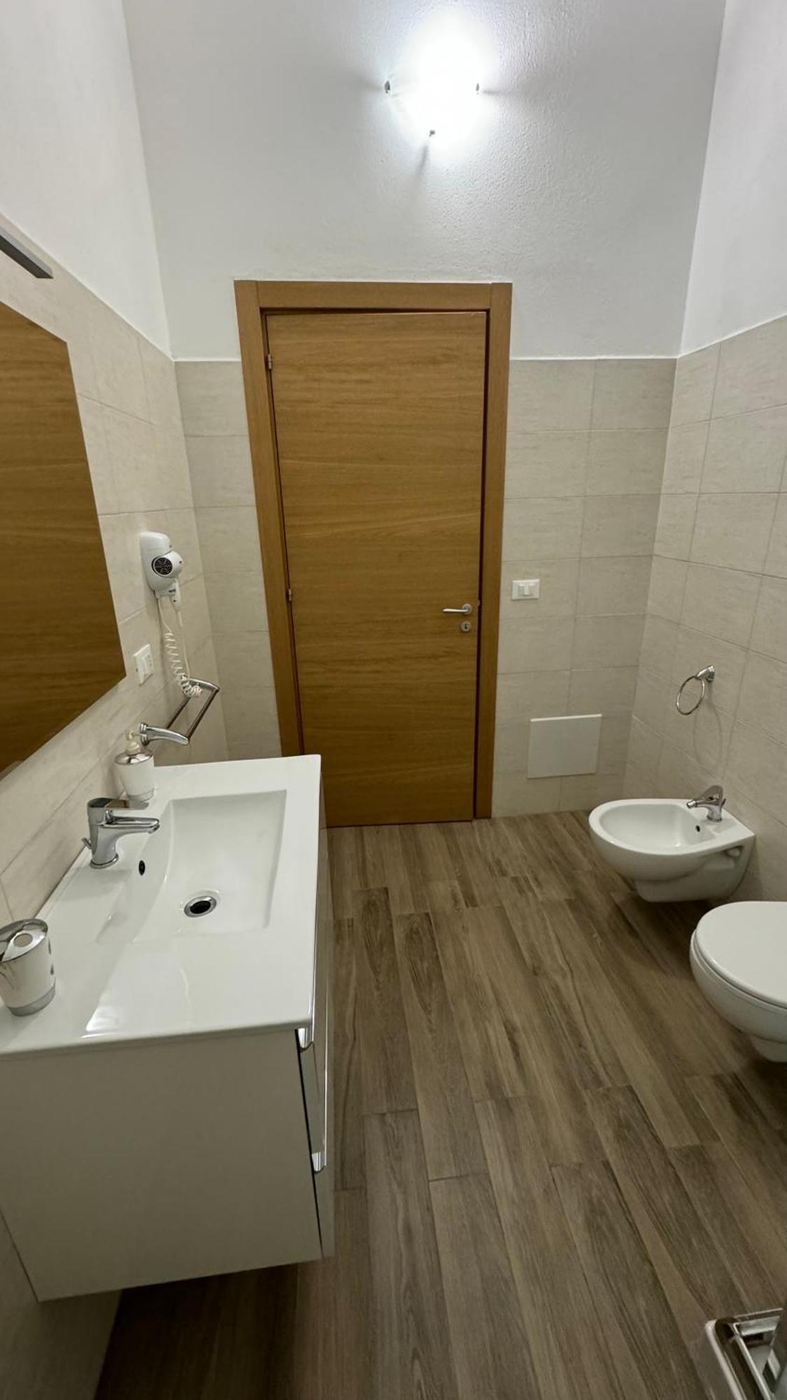 Bed and Breakfast Carpentry Уджано-ла-К'єза Екстер'єр фото